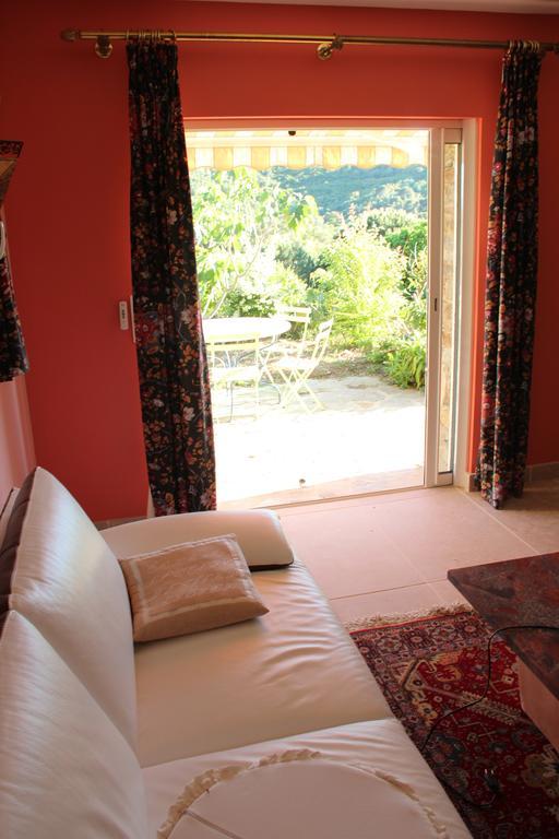 Villa Carpe Diem Le Lavandou Room photo